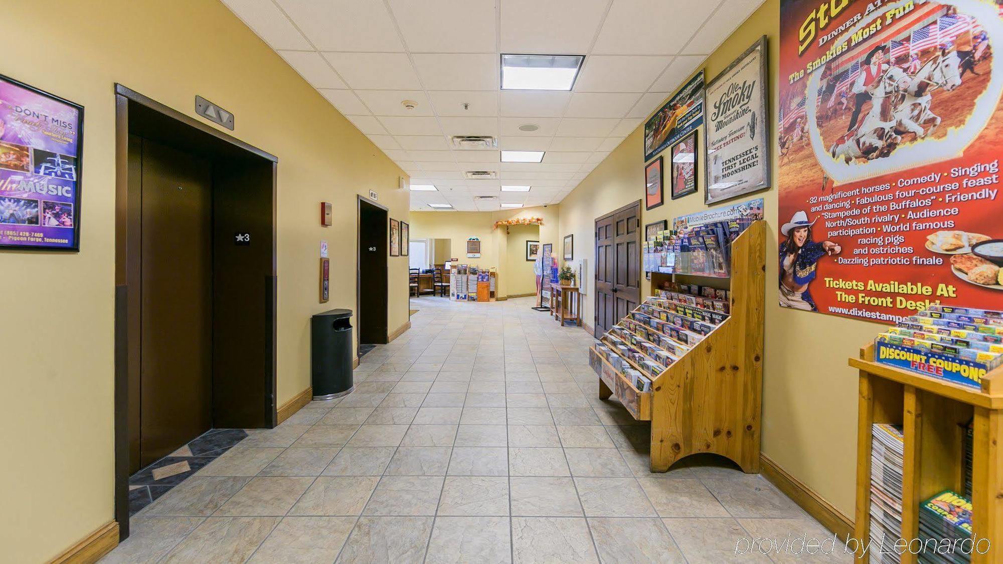 Holiday Inn Club Vacations Smoky Mountain Resort Gatlinburg Exterior photo